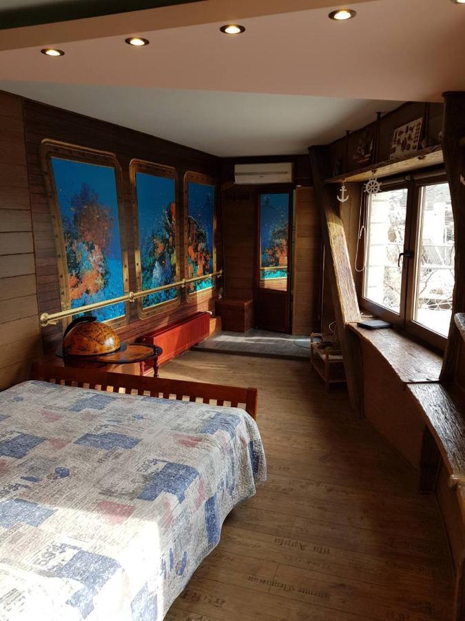 Riviera Apartments - Уединенный Отдых У Моря โอเดสซา ภายนอก รูปภาพ