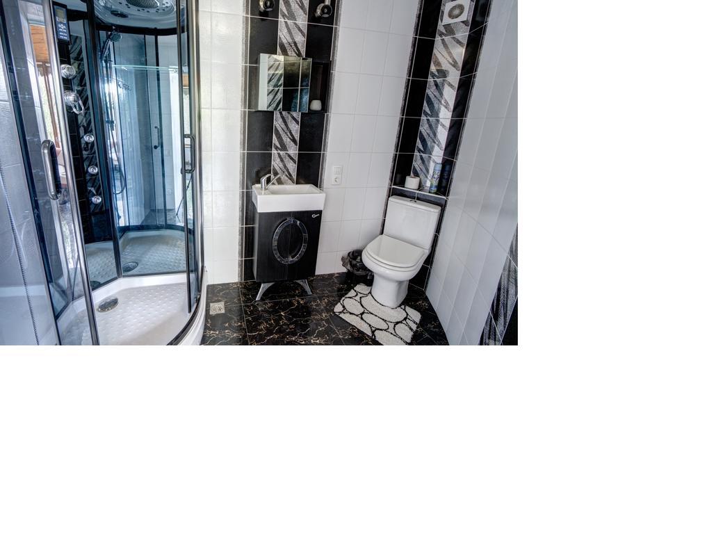 Riviera Apartments - Уединенный Отдых У Моря โอเดสซา ห้อง รูปภาพ
